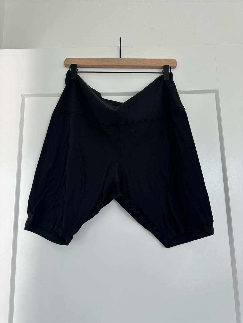 lululemon athletica Black V-Waist Bike Shorts